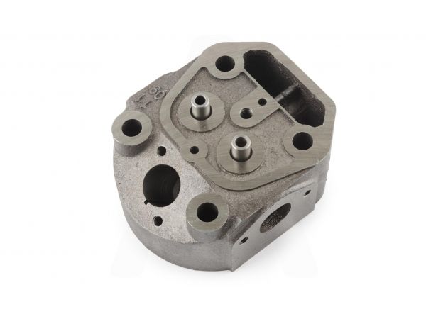 Головка цилиндра м/б   175N   (7Hp)   (голая, под плоский поршень)   ST