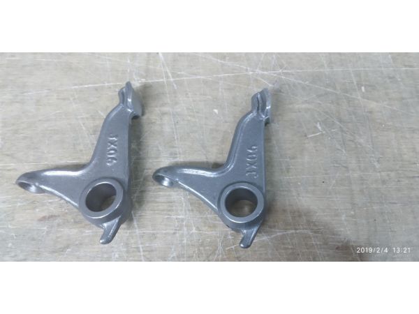 Коромысло клапанов (рокер) (нижний)   4T CG125/200   (пара)    EVO