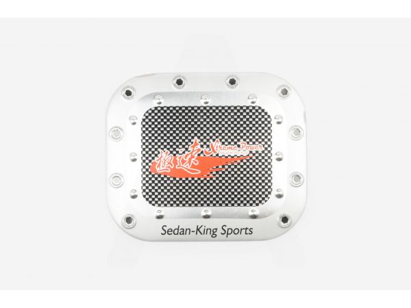 Наклейка на крышку бака   SEDAN-KING SPORTS   (13х13см, красная)   (#1625)